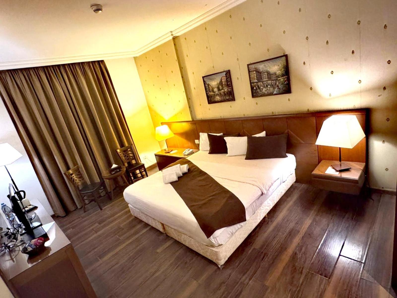 King Suites Hotel Beirute Exterior foto