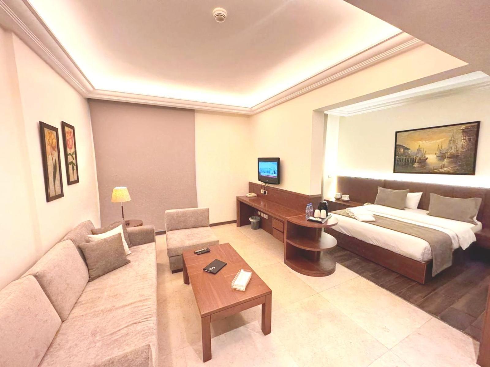 King Suites Hotel Beirute Exterior foto